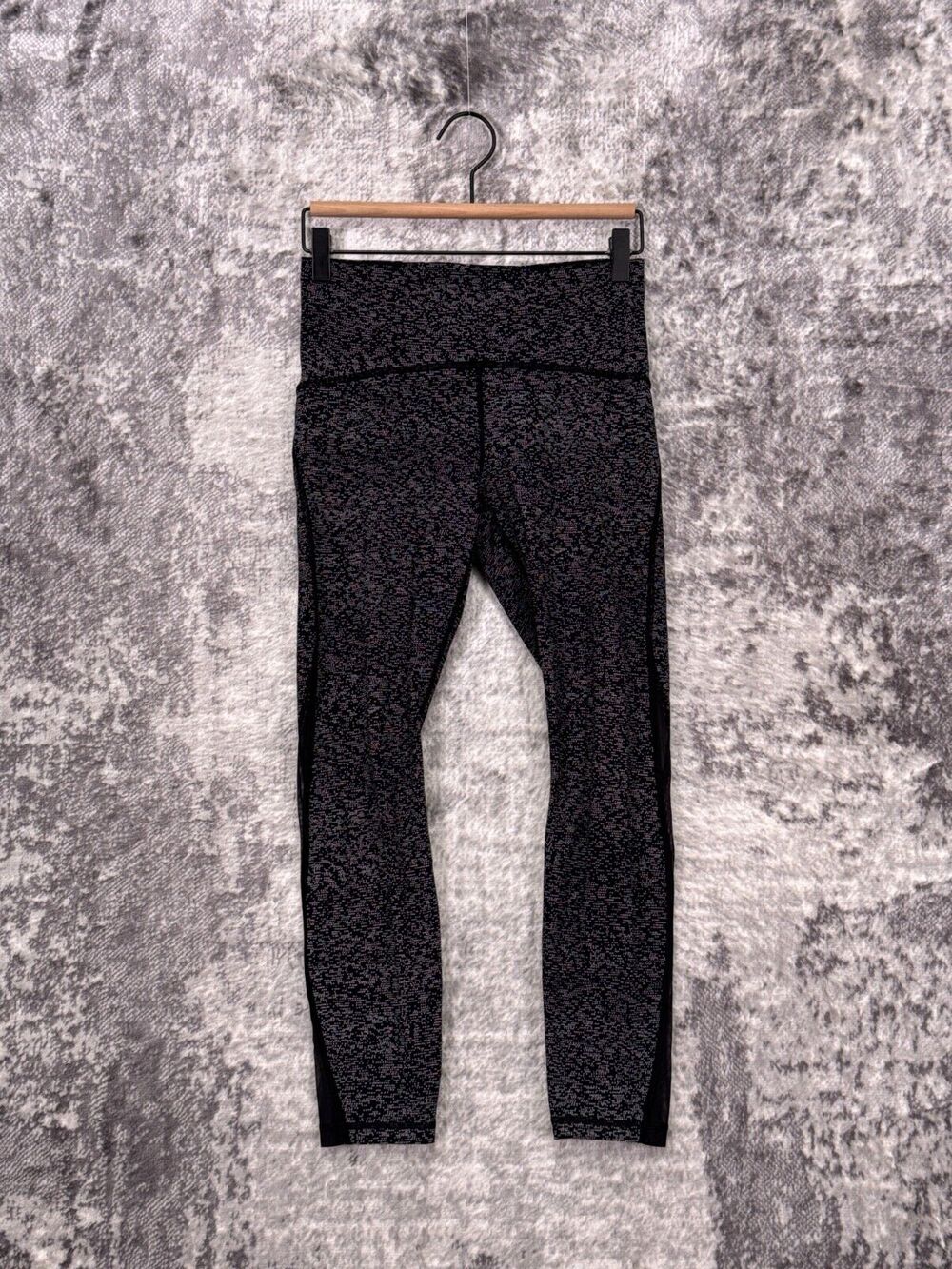 Lululemon Leggings 6 Womens Train Times 7/8 Mesh Panel Black Pixel Dot